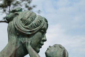 Matriusques - Psicoterapia per a dones, mares i families.